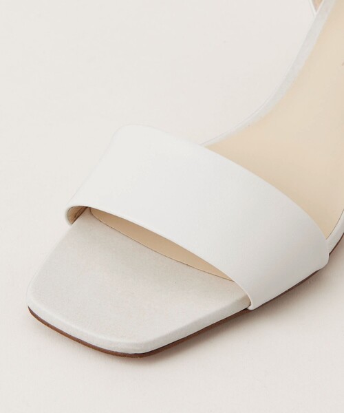 ODETTE E ODILE（オデットエオディール）の「ブロックヒール サンダル50↓↑（サンダル・レディース・ブラック/ライトブルー/ホワイト/ライトグレー/ゴールド/ベージュ/ケリー/その他1/シルバー・21.5cm/22cm/22.5cm/23cm/23.5cm/24cm/24.5cm/25cm）」の16枚目の写真