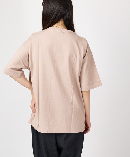 salle de bal（サルデバル）の「THE MACMILLAN Alice /  マクミラン・アリス 不思議の国のアリス ビッグTシャツ MA8474567 WNI DC（Tシャツ/カットソー・レディース・ベージュ/ブラック/ホワイト/ピンク・FREE）」の15枚目の写真