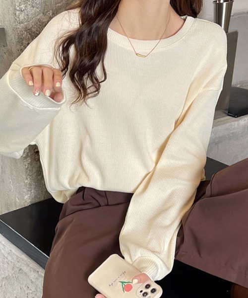 Doux Belle（ドゥーベル）の「ドロップショルダーニットトップス（Tシャツ/カットソー・レディース・ベージュ/ホワイト/ピンク/グレー/ブルー・MEDIUM）」の22枚目の写真