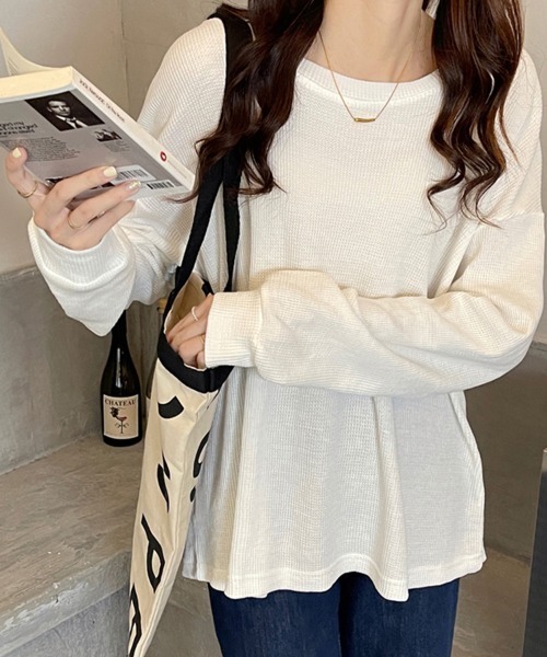 Doux Belle（ドゥーベル）の「ドロップショルダーニットトップス（Tシャツ/カットソー・レディース・ベージュ/ホワイト/ピンク/グレー/ブルー・MEDIUM）」の20枚目の写真