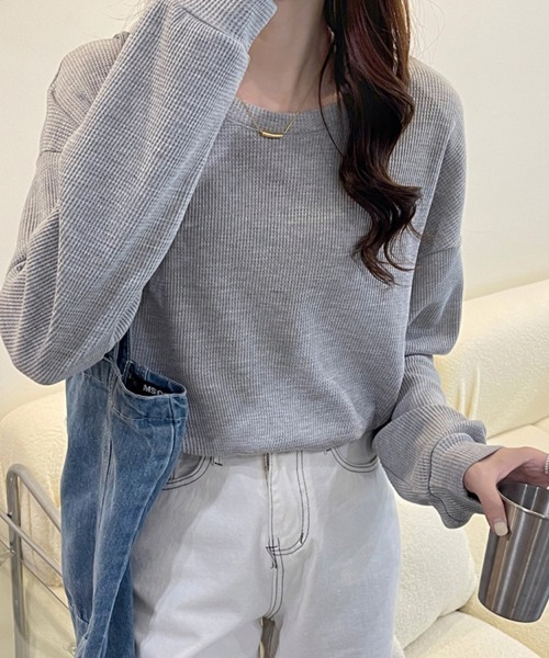 Doux Belle（ドゥーベル）の「ドロップショルダーニットトップス（Tシャツ/カットソー・レディース・ベージュ/ホワイト/ピンク/グレー/ブルー・MEDIUM）」の15枚目の写真