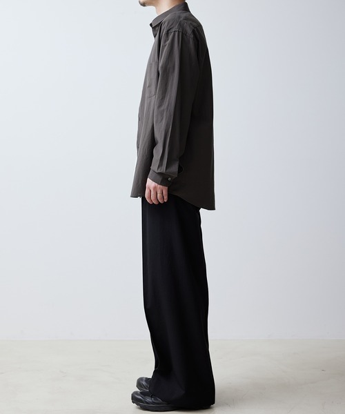 ADAM ET ROPE'(アダムエロペ)の「【Made In Japan/メイド イン ジャパン】スタンダード レギュラーカラー ボクシーシャツ / ロングシーズン着用可能(シャツ/ブラウス・メンズ・ブラック系その他3/ホワイト・L/M)」の12枚目の写真