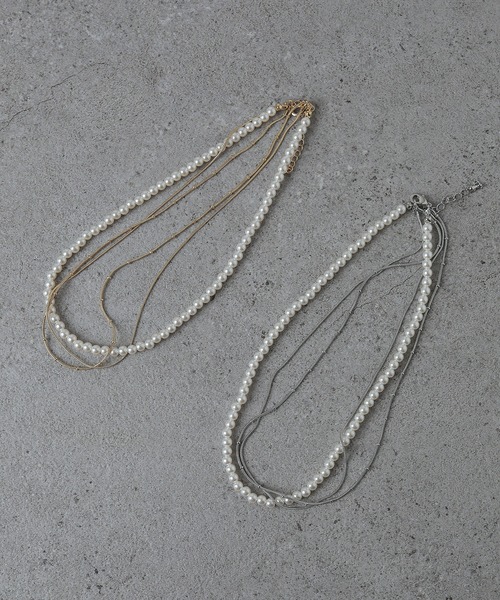 Kana（カナ）の「パール スネーク チェーン ３連 ネックレス 結婚式 パーティー デイリー（ネックレス・レディース・シルバー/ゴールド・フリー）」の10枚目の写真