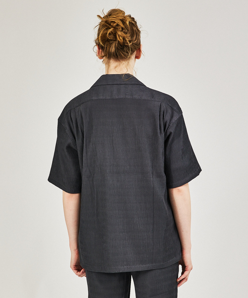 AH ABAHOUSE（エーエイチアバハウス）の「【AH ABAHOUSE / セットアップ対応】楊柳 オープンカラーシャツ（シャツ/ブラウス・メンズ・グレイッシュベージュ/ブラック/チャコールグレー/ダークグリーン・46/48）」の8枚目の写真