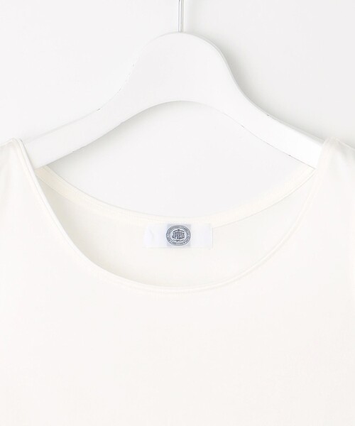 J.PRESS Ladies(J.プレス レディス)の「シアーボーダーツイン カットソー(Tシャツ/カットソー・レディース・ターコイズブルー系1/ブラウン系1/ネイビー系1・SMALL)」の20枚目の写真