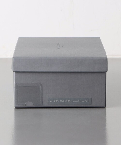 UNITED ARROWS(ユナイテッドアローズ)の「2ライン ミュールサンダル(サンダル・レディース・ブラック/ベージュ・38/35/36/37/35h/36h/37h)」の21枚目の写真