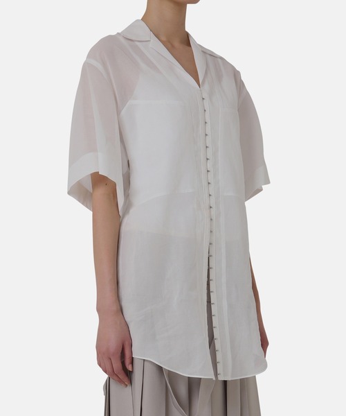 iRENE(アイレネ)の「フロントホックシャツ / Front Hook Shirt(シャツ/ブラウス・レディース・オフホワイト/ブラック/ブルー・36)」の6枚目の写真