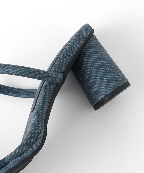 BEAUTY&YOUTH UNITED ARROWS(ビューティーアンドユースユナイテッドアローズ)の「プク 2ライン サンダル(サンダル・レディース・ブラック/ネイビー/シルバー・36h/36/37h/37)」の15枚目の写真