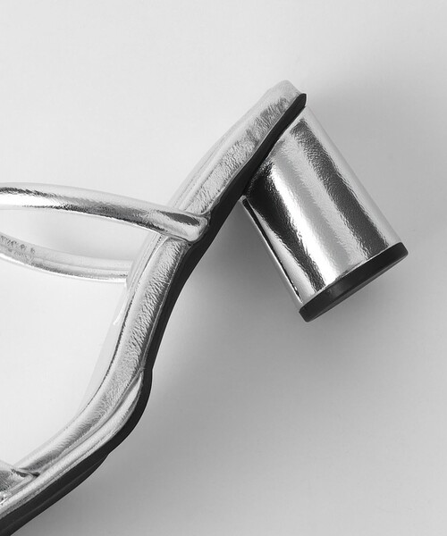 BEAUTY&YOUTH UNITED ARROWS(ビューティーアンドユースユナイテッドアローズ)の「プク 2ライン サンダル(サンダル・レディース・ブラック/ネイビー/シルバー・36h/36/37h/37)」の19枚目の写真