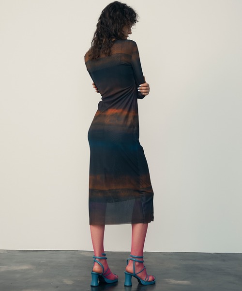 ワンピース CARAMEL VENUS DRESS Venus Midi Dress - Black | Caramel Monster