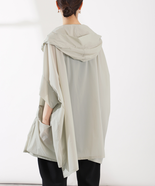 VERMEIL par iena（ヴェルメイユパーイエナ）の「フードポンチョ