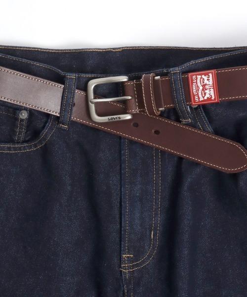 Levi's（リーバイス）の「Levi's/リーバイス 35mm 本革 ステッチ 帆型 カラー レザーベルト（ベルト・メンズ・ブラック/モスグリーン/レッド/ダークブラウン/ブラウン/ネイビー・FREE）」の19枚目の写真