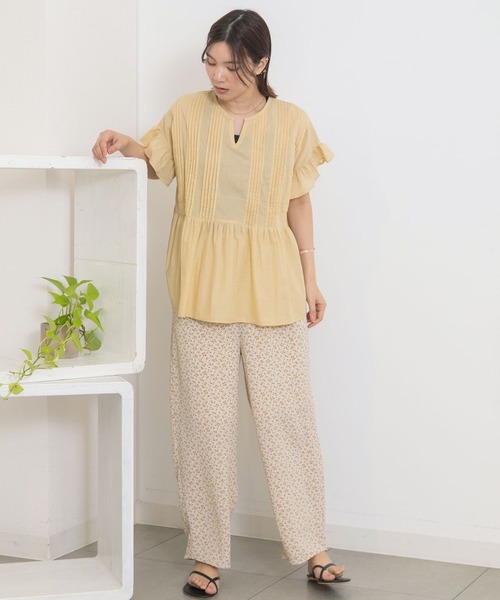 POU DOU DOU（プードゥドゥ）の「ピンタック使いプルオーバーブラウス（シャツ/ブラウス・レディース・ダークグレー/イエロー/オフホワイト・3）」の14枚目の写真