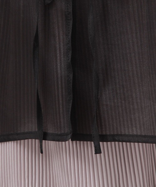 LAKOLE（ラコレ）の「2WAYリボンアップブラウス / 129991（シャツ/ブラウス・レディース・グレー/ブラック/ピンク/ベージュ・FREE）」の6枚目の写真