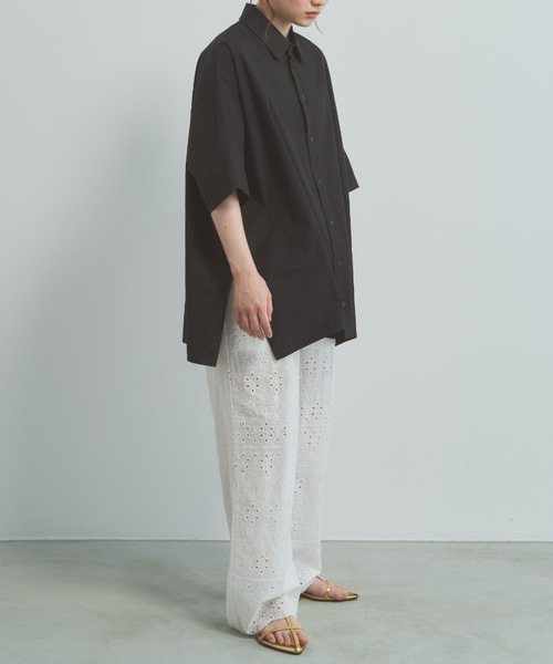 Libra Cue(リブラ キュー)の「ポインテッドトゥサンダル(サンダル・レディース・ブラック/シルバー/ゴールド・MEDIUM/LARGE)」の11枚目の写真