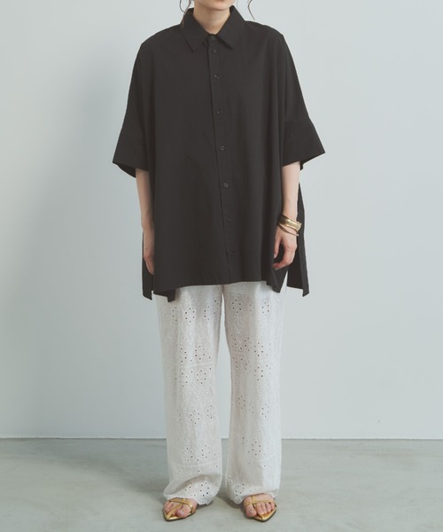 Libra Cue(リブラ キュー)の「ポインテッドトゥサンダル(サンダル・レディース・ブラック/シルバー/ゴールド・MEDIUM/LARGE)」の12枚目の写真