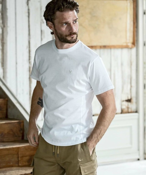 1PIU1UGUALE3 RELAX(ウノピゥウノウグァーレトレ リラックス)ラインストーンバックロゴ半袖Tシャツ（Tシャツ/カットソー）｜1PIU1UGUALE3 RELAX （ウノピゥウノウグァーレトレ リラックス）