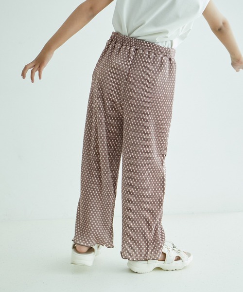 ROPE' PICNIC(ロペピクニック)の「アソート柄プリーツパンツ(その他パンツ・キッズ・ブラック系その他/ベージュ系その他・120/130/140/150)」の16枚目の写真