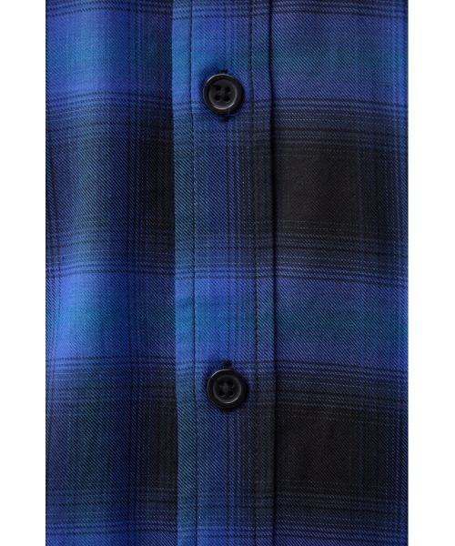 AZUL by moussy(アズールバイマウジー)の「オンブレチェックシャツ(シャツ/ブラウス・メンズ・ブラック系その他/レッド系その他/ブルー系その他・FREE)」の15枚目の写真