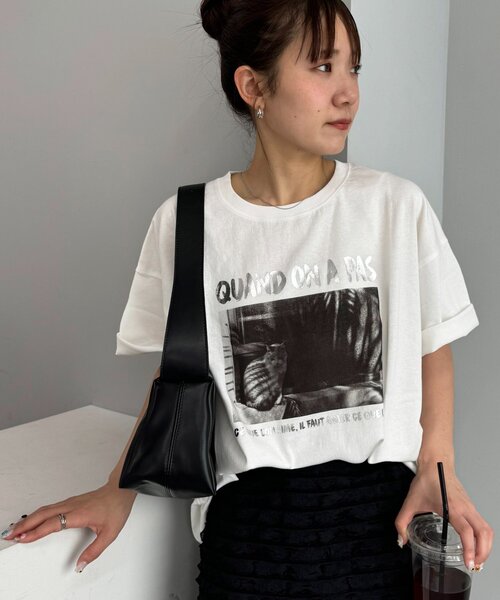 DISCOAT(ディスコート)の「【リバイバル/ユニセックス】フォトグラフィックTシャツ《WEB限定》(Tシャツ/カットソー・レディース・ゴールド系その他6/シルバー/ブラック・FREE)」の10枚目の写真