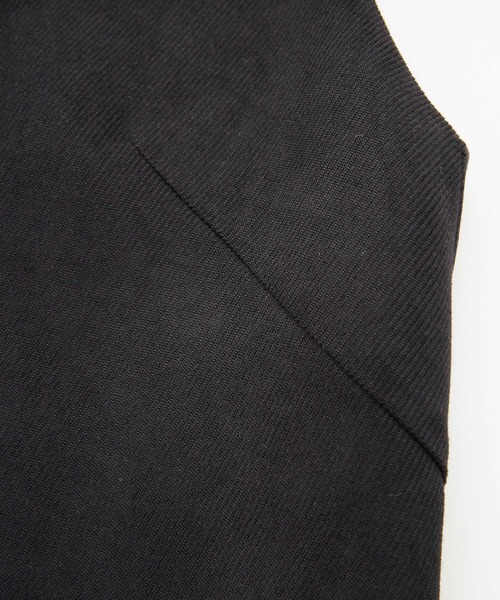 MILKFED.(ミルクフェド)の「V NECK DRESS(ワンピース・レディース・ブラック/ブラウン・ONE SIZE)」の4枚目の写真