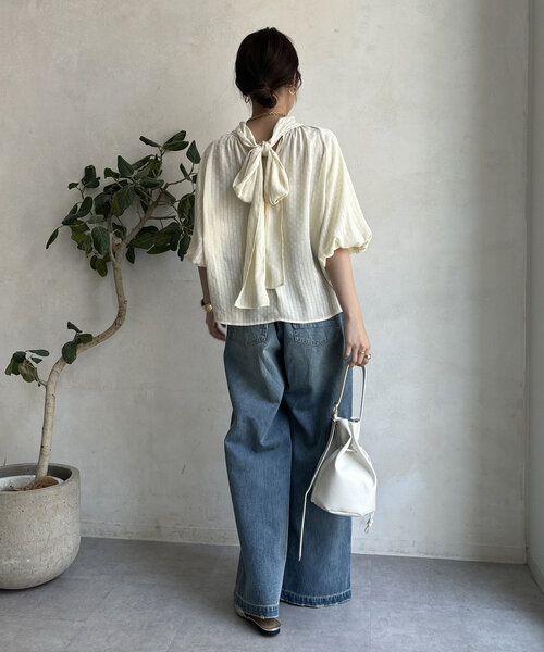 DouDou(ドゥドゥ)の「【WEB限定】シアーチェック棒タイブラウス(シャツ/ブラウス・レディース・アイボリー/ブラック・FREE)」の10枚目の写真