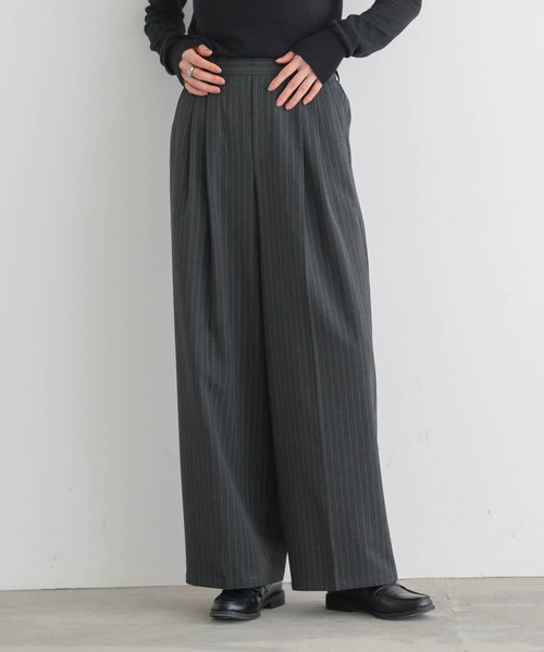 for/c（フォーシー）の「[低身長/高身長向けサイズ有]撥水タックストレートパンツ【サスティナブル】（スラックス・レディース・グレー/チャコールグレー/ブラック/ライトグレー/ネイビー/ブラウン/ベージュ/グレー系1/ネイビー系1・M/L/LL/MP/LP/TM）」の5枚目の写真