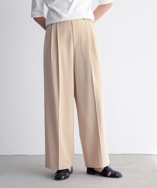 for/c（フォーシー）の「[低身長/高身長向けサイズ有]撥水タックストレートパンツ【サスティナブル】（スラックス・レディース・グレー/チャコールグレー/ブラック/ライトグレー/ネイビー/ブラウン/ベージュ・M/L/LL/MP/LP/TM）」の6枚目の写真