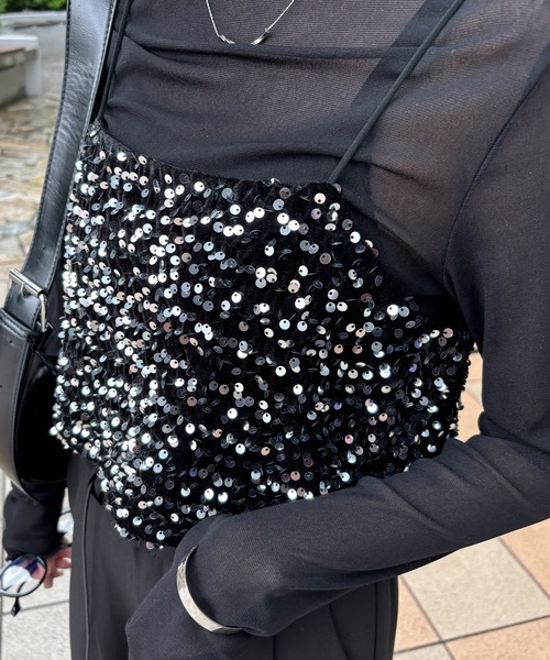 ISOOK(アイスー)の「【ISOOK / アイスー】スパンコールキャミソールビスチェ / セットアップ可能 スパンコールビスチェ ショート丈 セットアップ対応 キラキラ ZOZOTOWN限定(キャミソール・レディース・シルバー/ブラック・FREE)」の14枚目の写真