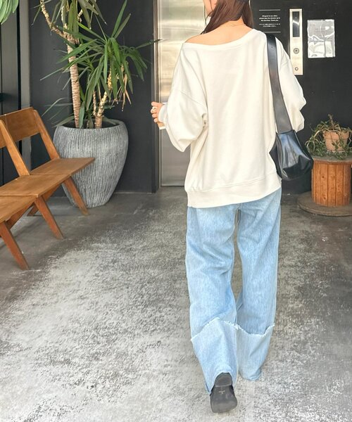 DISCOAT(ディスコート)の「【WEB限定】ピグメントワンショルスウェット(Tシャツ/カットソー・レディース・ブラウン/アイボリー/チャコールグレー/ライトグレー/ピンク・FREE/SHORT)」の10枚目の写真