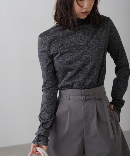 FREE'S MART（フリーズマート）の「◆シアーラメハイネックカットソー（Tシャツ/カットソー・レディース・ブラック/グレー・FREE）」の4枚目の写真