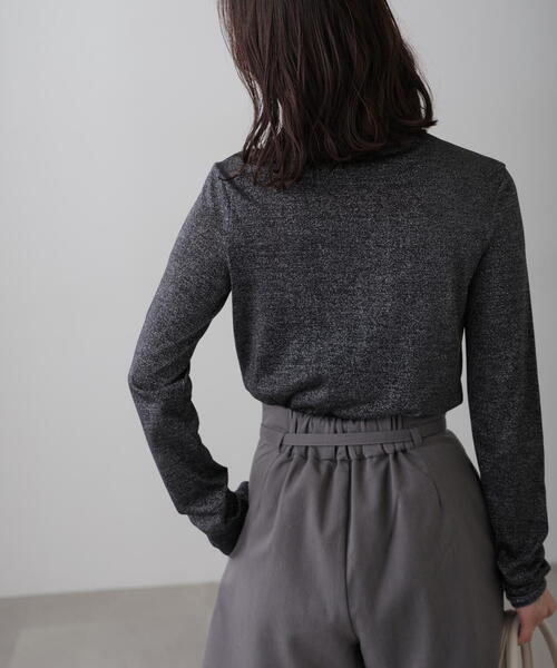 FREE'S MART（フリーズマート）の「◆シアーラメハイネックカットソー（Tシャツ/カットソー・レディース・ブラック/グレー・FREE）」の6枚目の写真