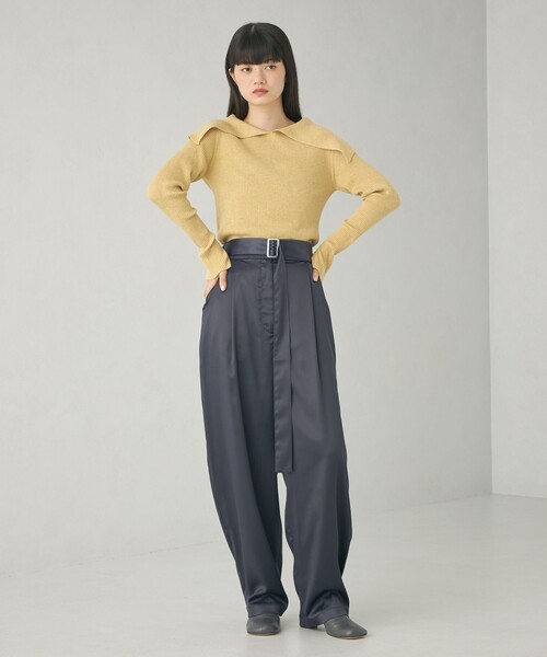 EMMEL REFINES（エメルリファインズ）の「＜EMMEL REFINES＞EM サテン カーブ パンツ（スラックス・レディース・ネイビー/オリーブ・S/M）」の7枚目の写真