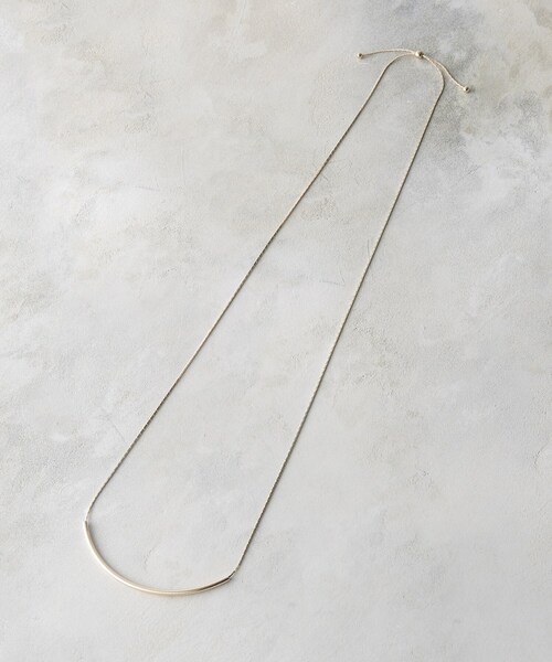 OPAQUE.CLIP（オペークドットクリップ）の「◆ムーンメタルバーネックレス（ネックレス・レディース・シルバー/ゴールド・00）」の5枚目の写真