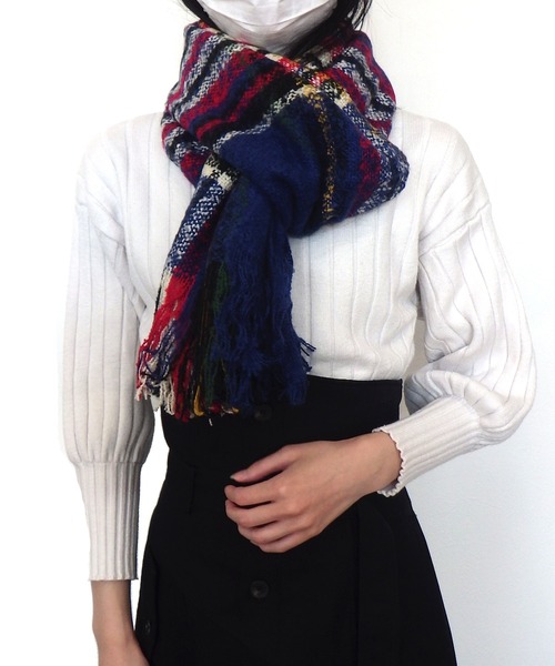 AVALON(U.Q)（アバロン）の「ループヤーンチェックストール（ストール/ショール・レディース・レッド/ブルー・FREE）」の8枚目の写真