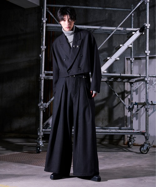 Ellno Loset（エルノロゼット）の「フカタックワイドパンツ / SET UP対応（その他パンツ・メンズ・ブラック/ボルドー・LARGE/X-SMALL/MEDIUM/SMALL）」の11枚目の写真