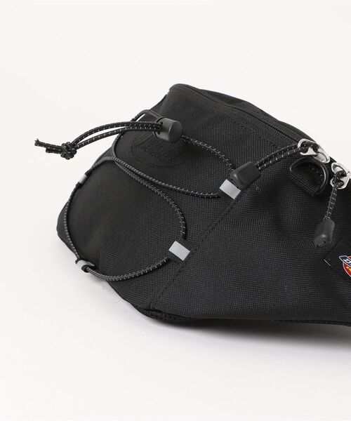 Dickies(ディッキーズ)の「【Dickies】OVAL LOGO WAISTBAG / ディッキーズ オーバルロゴ ウェストバッグ 4L(ボディバッグ/ウエストポーチ・メンズ・アーミー/ブラック系その他/ブラック/ブルーグレー・FREE)」の6枚目の写真