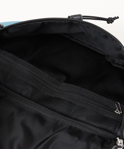 Dickies(ディッキーズ)の「【Dickies】OVAL LOGO WAISTBAG / ディッキーズ オーバルロゴ ウェストバッグ 4L(ボディバッグ/ウエストポーチ・メンズ・アーミー/ブラック系その他/ブラック/ブルーグレー・FREE)」の10枚目の写真