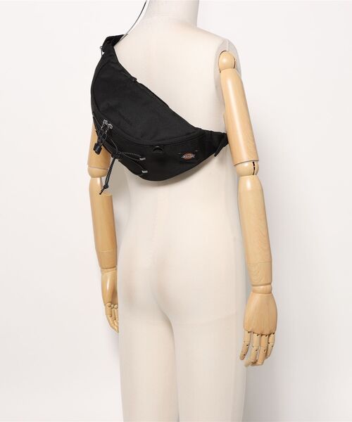 Dickies(ディッキーズ)の「【Dickies】OVAL LOGO WAISTBAG / ディッキーズ オーバルロゴ ウェストバッグ 4L(ボディバッグ/ウエストポーチ・メンズ・アーミー/ブラック系その他/ブラック/ブルーグレー・FREE)」の11枚目の写真
