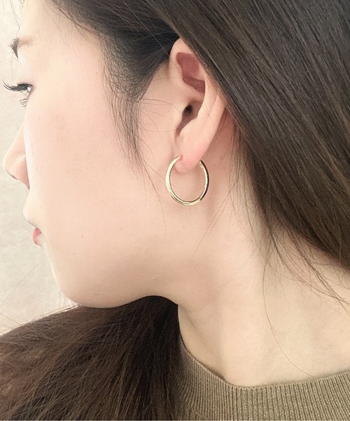 Burner（バーナー）の「【OKUOKU　0909】　サークル シンプル フープピアス 両耳用　 oku-pierce-673210000782-7 Nn【RBTS】（ピアス（両耳用）・レディース・シルバー/ゴールド系/ゴールド・FREE）」の11枚目の写真