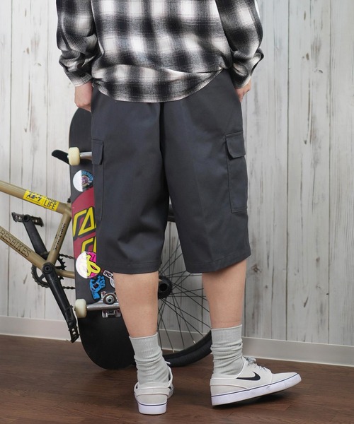Dickies（ディッキーズ）の「【ムラサキスポーツ限定】Dickies/ディッキーズ MS DK EASY WIDE CARGO SHO ショーツ 81120900（その他パンツ・メンズ・ブラック/リアルツリーカモ/ベージュ/チャコール・M/L）」の11枚目の写真