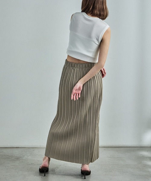 Fashion Letter（ファッションレター）の「プリーツロングスカート（スカート・レディース・アイボリー/グレイッシュベージュ/イエロー/グリーン/パープル/チャコール/ブラック・M/L）」の19枚目の写真