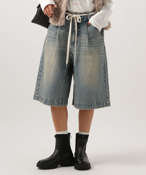 BAYFLOW（ベイフロー）の「[トレンドアイテム]デニムショートパンツ（デニムパンツ・レディース・ブラック/ブルー・SMALL/MEDIUM）」の12枚目の写真