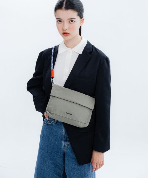 【新品未使用】TOPOLOGIEミュゼット ミディアム ブラック　バッグ単体 Musette Medium ミュゼット ミディアム【バッグ単体