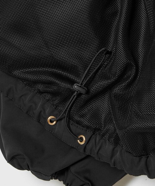 allureville（アルアバイル）の「ミドルフーディーブルゾン（ブルゾン・レディース・ブラック/ベージュ・2）」の13枚目の写真