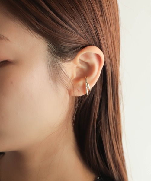 rapiecage（ラピエサージュ）の「ダブルUラインイヤカフ（イヤーカフ・レディース・ゴールド/シルバー・FREE）」の11枚目の写真