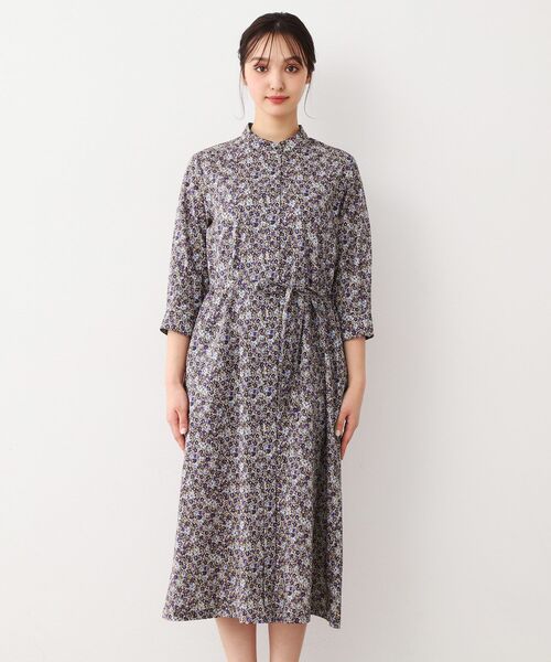 LAURA ASHLEY(ローラアシュレイ)の「【洗える/コットン100%/同柄アイテムあり】アマイア ディッツィー柄 ワンピース(ワンピース・レディース・ネイビー系/イエロー系その他2・40/38)」の11枚目の写真