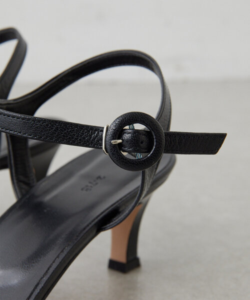 GALLARDAGALANTE（ガリャルダガランテ）の「【2.718】ストラップサンダル（サンダル・レディース・シルバー/ブラック・37/36/38）」の5枚目の写真