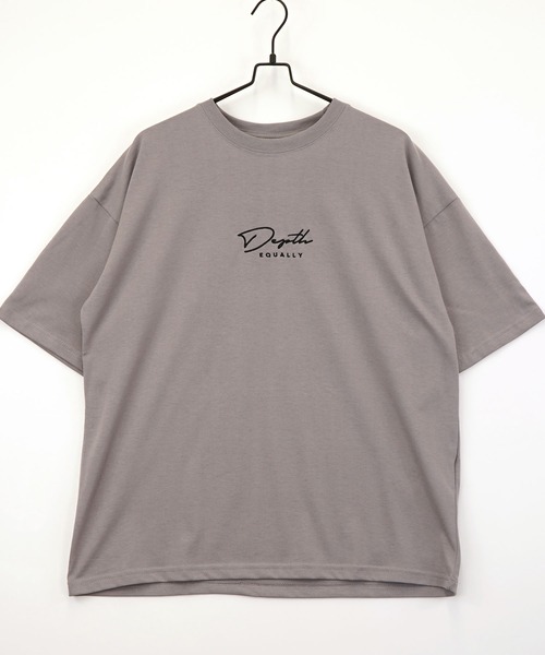 BAYBLO（ベイブロ）の「(GV)ワイドシルエットミニロゴTシャツ　吸水速乾 UVカット（Tシャツ/カットソー・メンズ・ダークグリーン/ブルー/ホワイト系その他2/ブラック系その他3/ブラック/グレイッシュベージュ/ブラック系その他2/サーモンピンク/ホワイト/スミクロ/ネイビー/ミント・M/L/LL）」の7枚目の写真