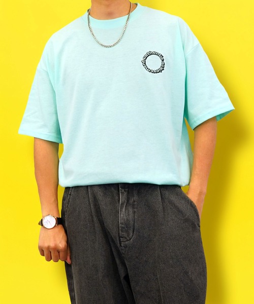 BAYBLO（ベイブロ）の「(GV)ワイドシルエットミニロゴTシャツ　吸水速乾 UVカット（Tシャツ/カットソー・メンズ・ダークグリーン/ブルー/ホワイト系その他2/ブラック系その他3/ブラック/グレイッシュベージュ/ブラック系その他2/サーモンピンク/ホワイト/スミクロ/ネイビー/ミント・M/L/LL）」の14枚目の写真